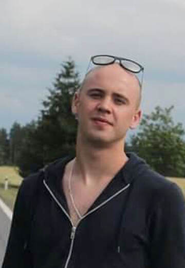 Моя фотография - Владислав, 26 из Новоград-Волынский (@vladislav45396)