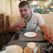 Максим, 26, Верхнебаканский