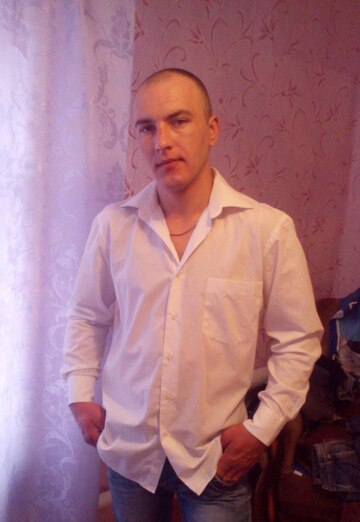Моя фотография - Владимир, 32 из Новоаннинский (@vladimir219734)