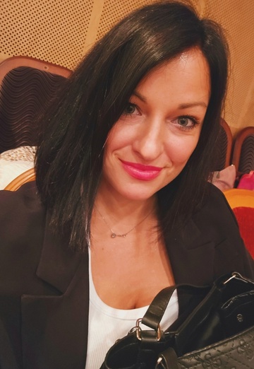 La (@la512) — my photo № 2