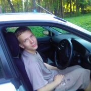 Валентин, 39, Зеленогорск