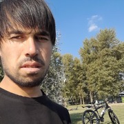 Рома, 30, Москва