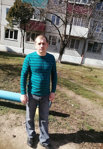 Моя фотография - Виталий, 32 из Кропоткин (@vitaliy139162)