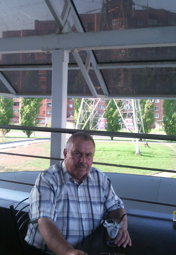 Моя фотография - Владимир, 65 из Чебоксары (@vla148)