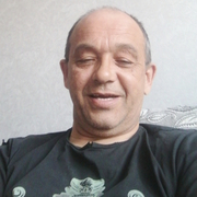 Олег, 51, Фролово