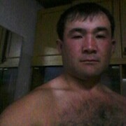 Нодирбек, 36, Енисейск