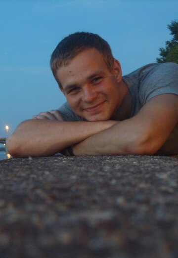 Моя фотография - Антон, 34 из Белогорск (@anton177399)