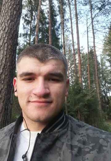 Моя фотография - Андрей, 28 из Луга (@andrey648297)