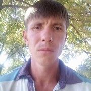 Иван, 32, Миллерово