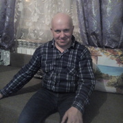 Александр, 47, Ивня
