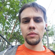 Максим, 29, Малаховка