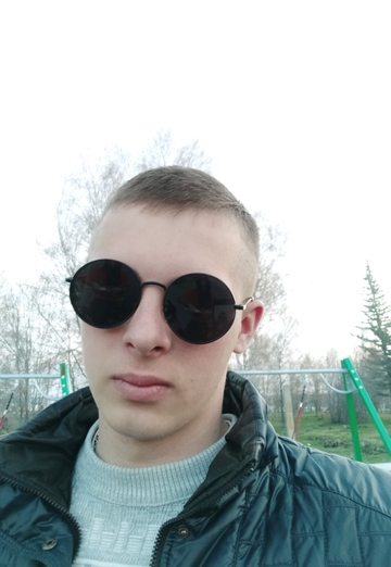 Моя фотография - Даниил, 19 из Барнаул (@daniil20412)
