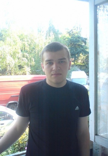 Моя фотография - Анатолий, 34 из Кременчуг (@anatoliy43284)