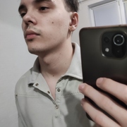 Леонид, 20, Черняховск