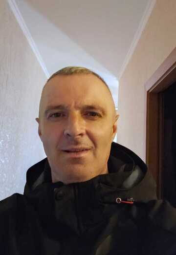 La mia foto - Vladimir, 50 di Kerč (@vladimir444152)