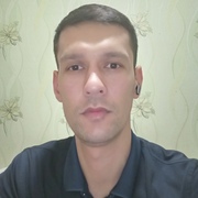 Толик, 31, Калуга