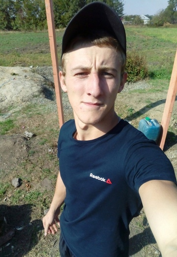 Моя фотография - Евгений, 26 из Кочубеевское (@evgeniy299866)