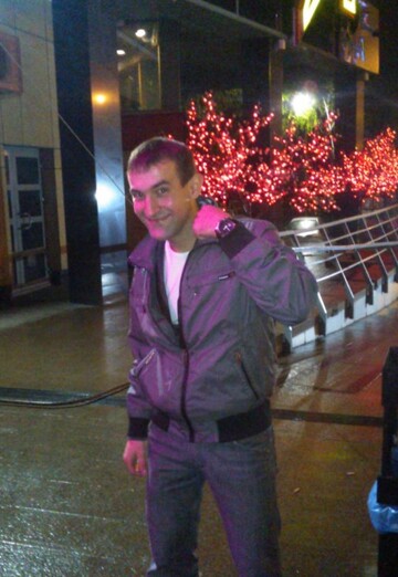 Моя фотографія - Андрей, 35 з Уяр (@andrey143675)