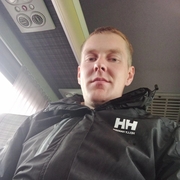 Александр, 25, Воткинск