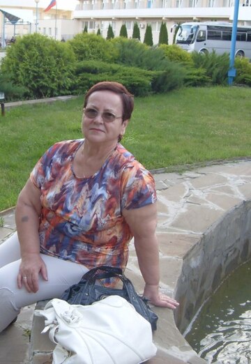 Моя фотография - Елена, 72 из Каменск-Шахтинский (@popaz2016)