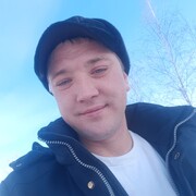 Александр, 34, Покровск