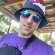 Максим, 25, Курган