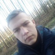 Антон Лащенков, 24, Ершичи