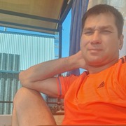 Олег 44 года (Рак) Оренбург