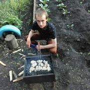 Николай, 27, Батырева