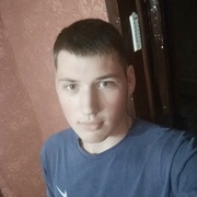 Роман, 23, Алексеевка (Белгородская обл.)