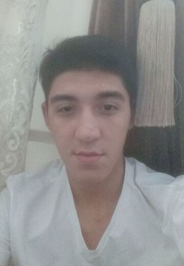 Моя фотография - Шахзод, 20 из Ташкент (@shahzod1248)
