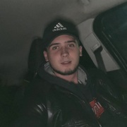 Андрей, 27, Щербинка