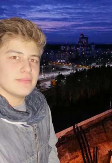 Моя фотография - Михаил, 23 из Ярцево (@mihail184439)