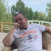 Максим, 39, Москва