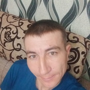 Андрей Сурков, 34, Стойба
