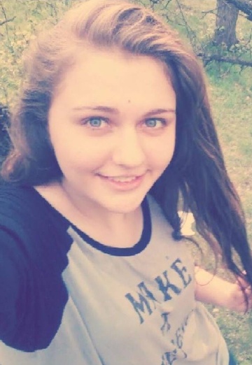 Моя фотография - Наташа, 25 из Кропивницкий (@natasha54856)