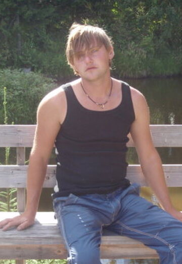 La mia foto - Roland, 41 di Riga (@kenzo2006)