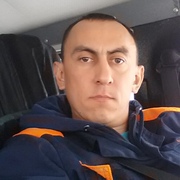 Михаил, 37, Знаменское (Омская обл.)