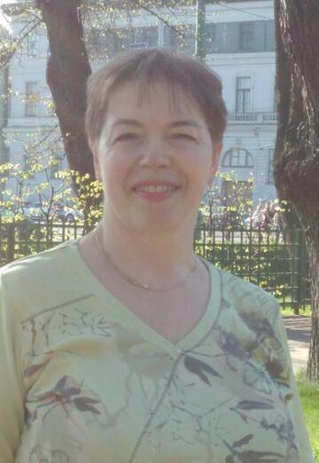 Моя фотография - Елена, 60 из Санкт-Петербург (@elena255620)