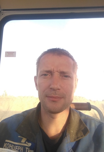 Моя фотография - Анатолий, 42 из Курчатов (@anatoliy74453)