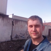 Леонид, 40, Гатчина