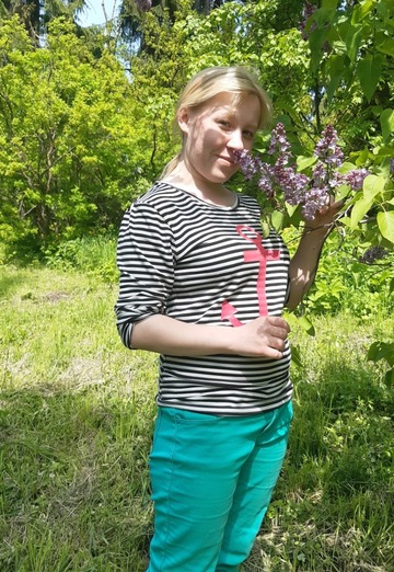 Моя фотография - Оксана, 26 из Сурское (@oksana118423)