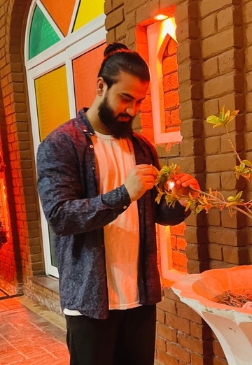 Qaisar (@qaisar29) — my photo № 1