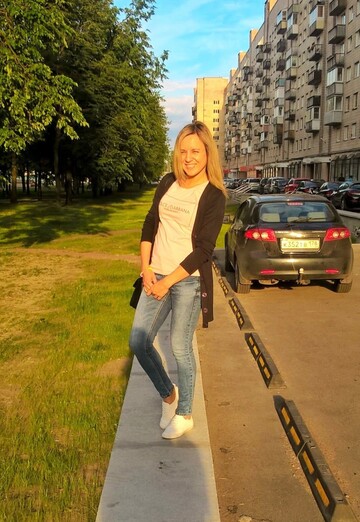 Моя фотография - Кристина, 37 из Санкт-Петербург (@larisa41114)