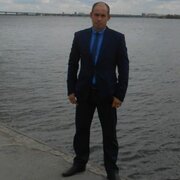 Андрей, 38, Калининск