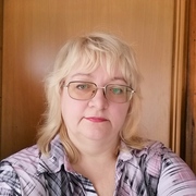 Алёна, 56, Санкт-Петербург