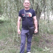 Олег, 41, Брянск