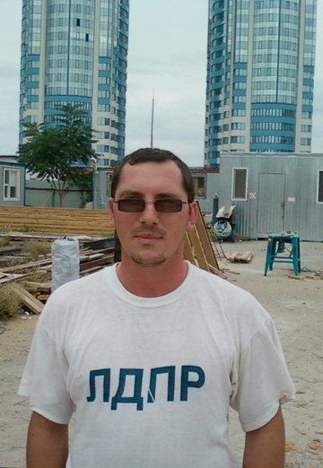 Моя фотография - Юрий, 44 из Калининская (@uriy155010)
