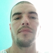 Иван, 31, Губкинский (Ямало-Ненецкий АО)