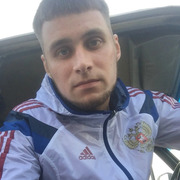 Олег, 28, Белово